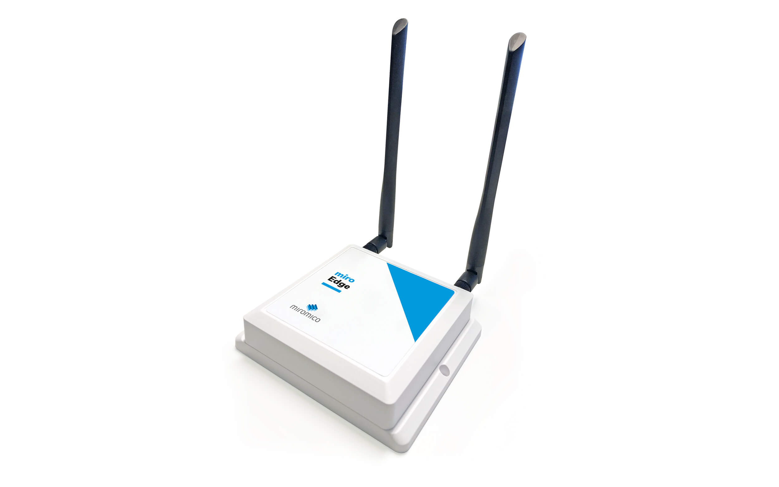 Customizable and modular LoRaWAN indoor gateway